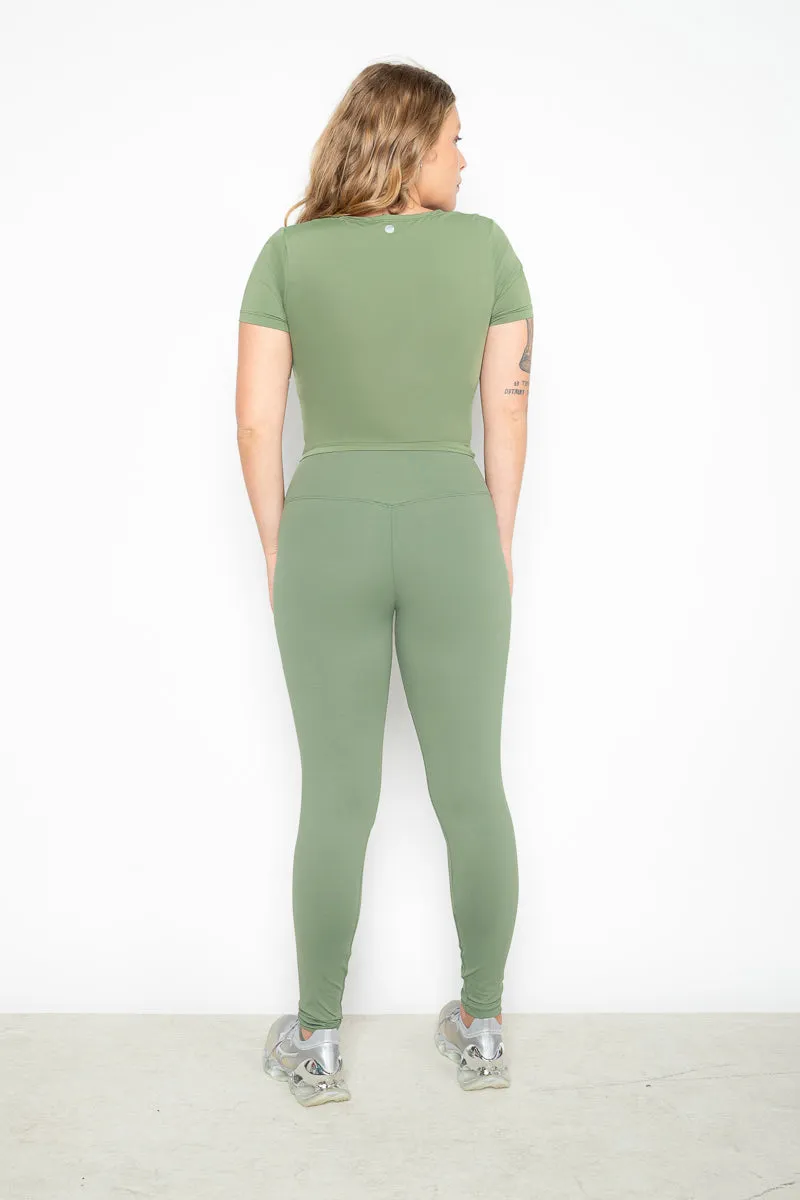 Blusa cropped Alegria franzida com proteção UV - Verde
