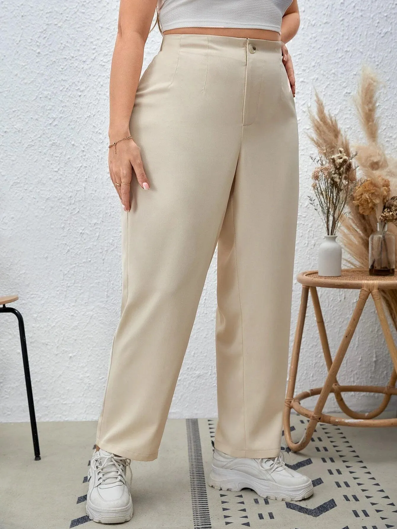 Calça Reta Feminina Plus Size - Amalia