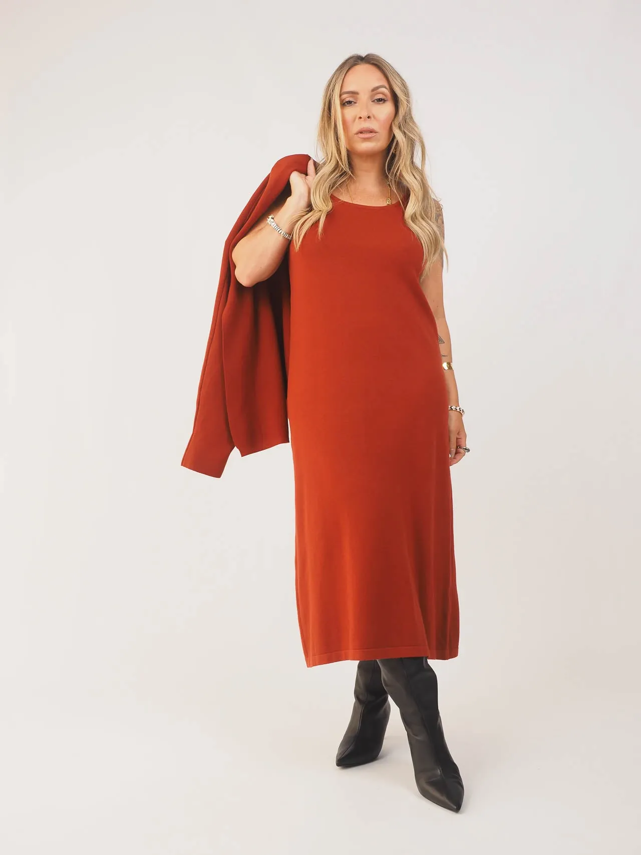 Conjunto Vestido e Casaco em Malha