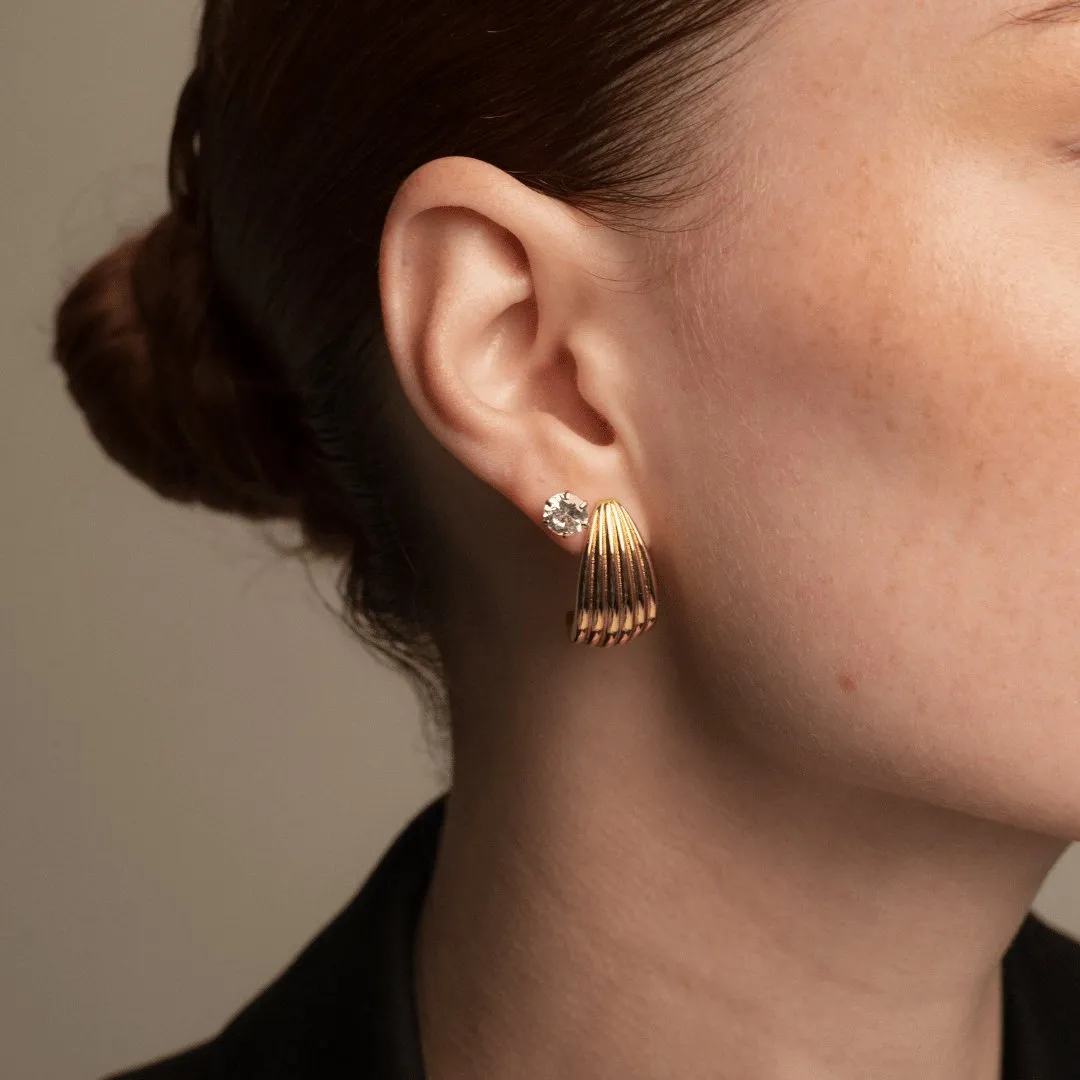 ELEGANT STRIPED DROP ESSENTIAL EARRINGS