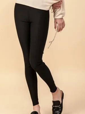 Leggings negros.