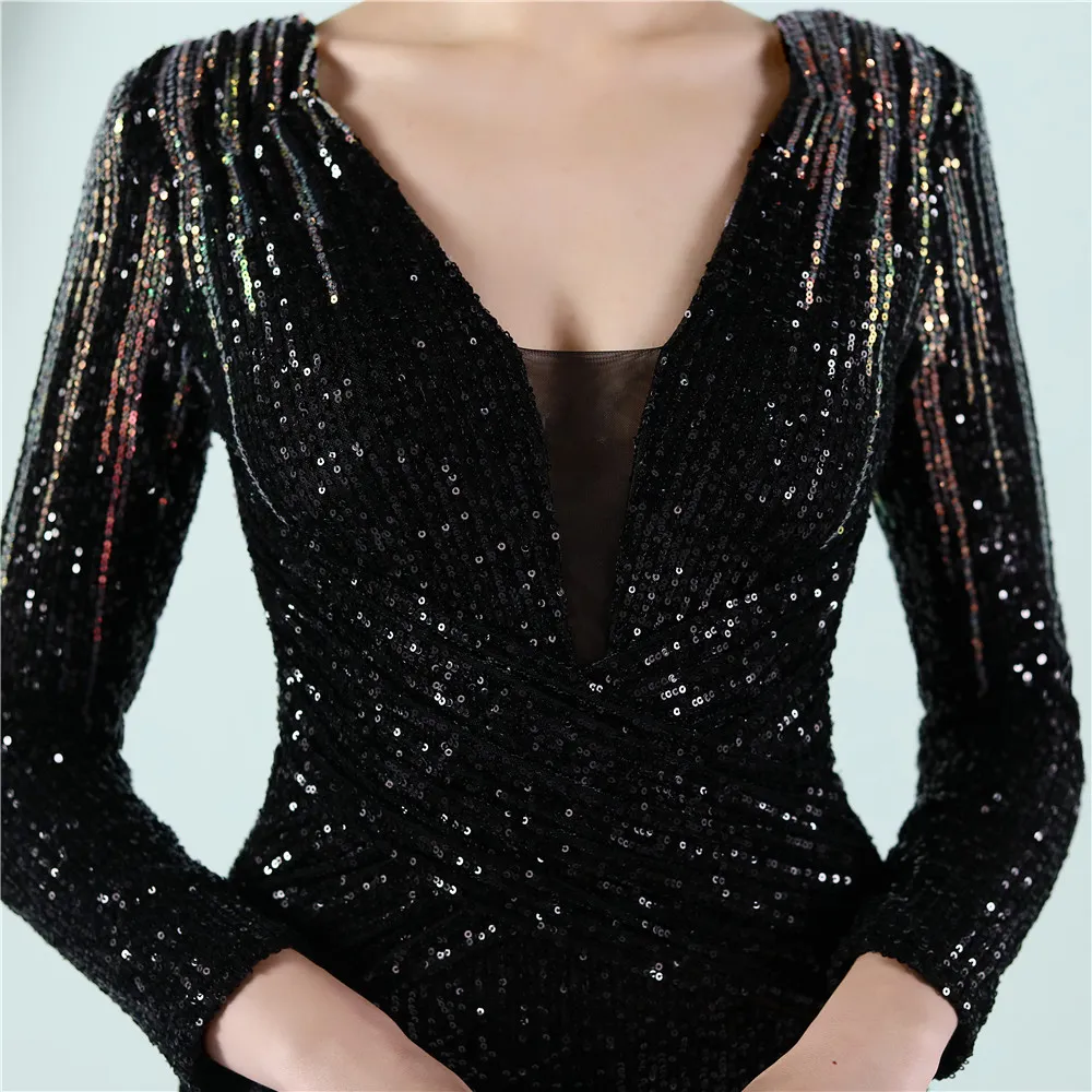Vestido de Festa Longo com Detalhes Paetês Degradê Preto