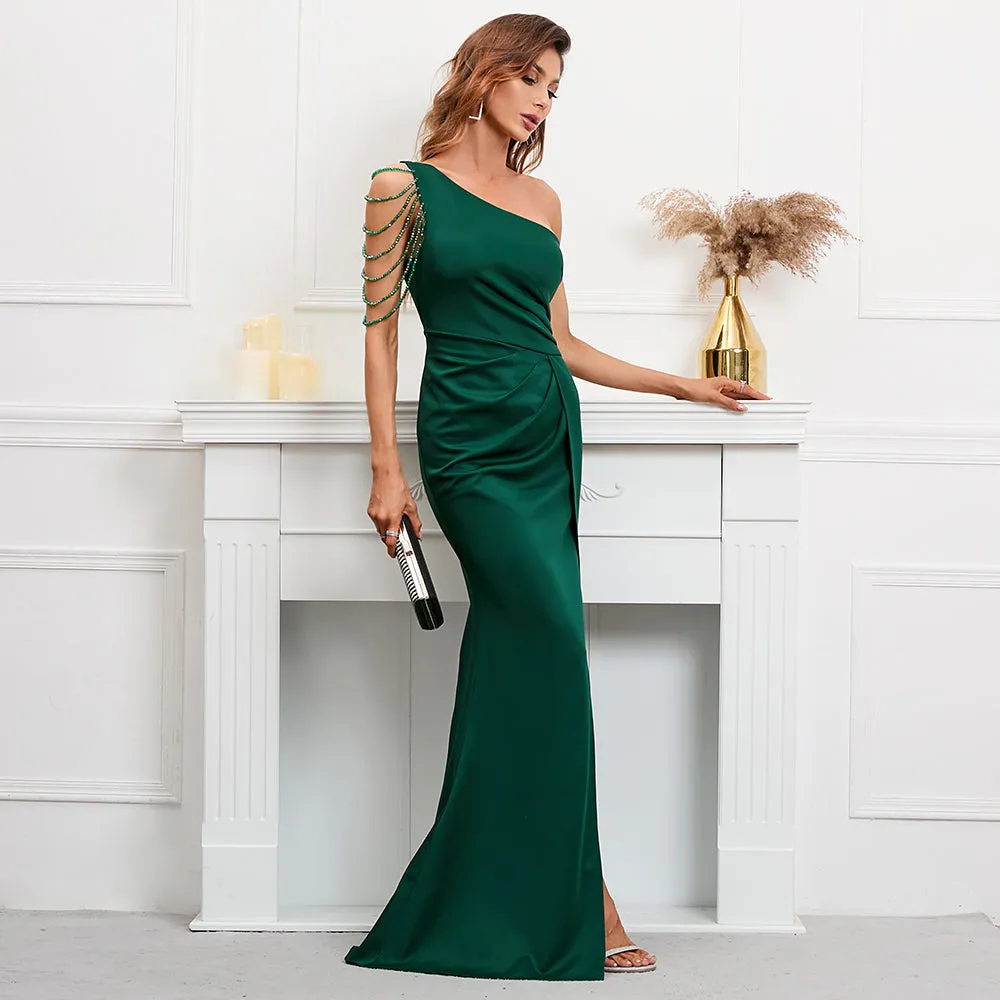 Vestido de Festa Longo com Ombro Assimétrico e Miçangas