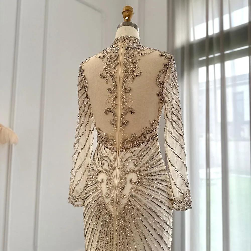 Vestido de Festa Longo com Silhueta Sereia e Detalhes em Cristais - Modelo Especial