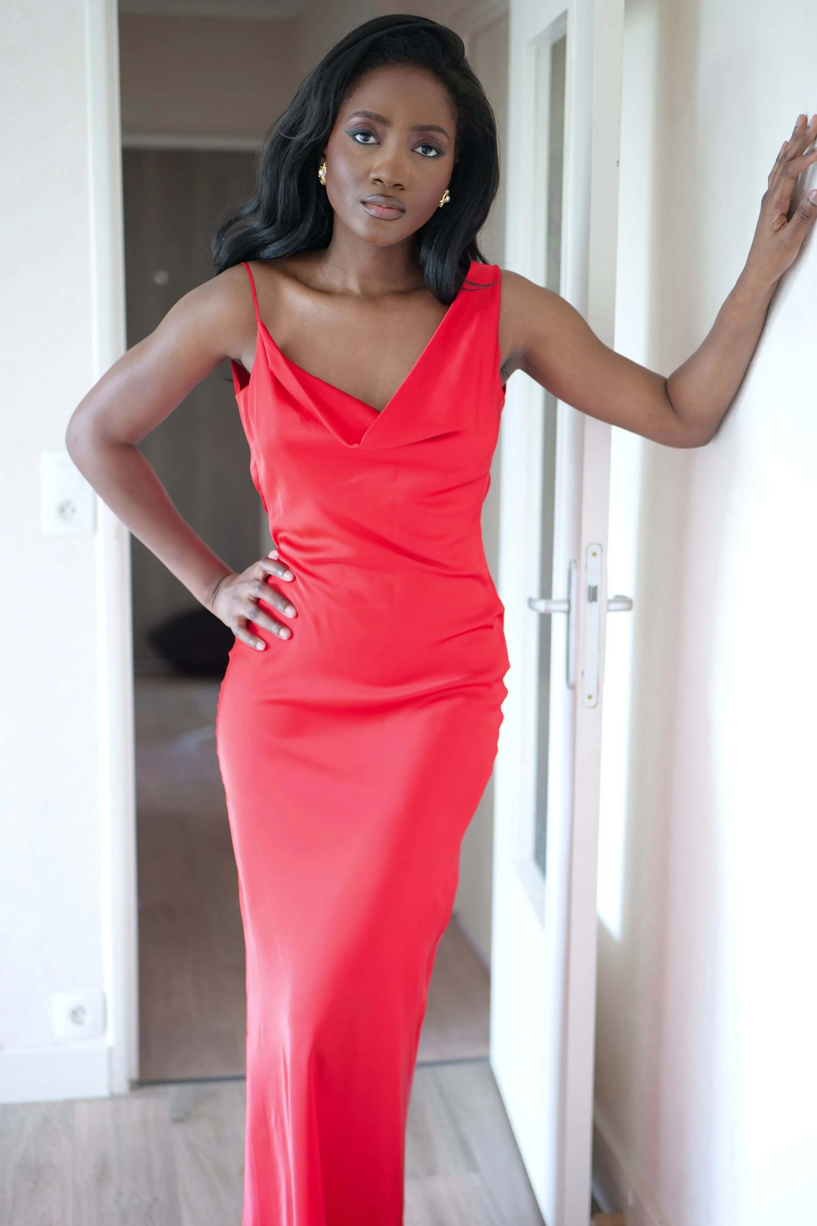 VESTIDO VERMELHO FLUIDO COMPRIDO